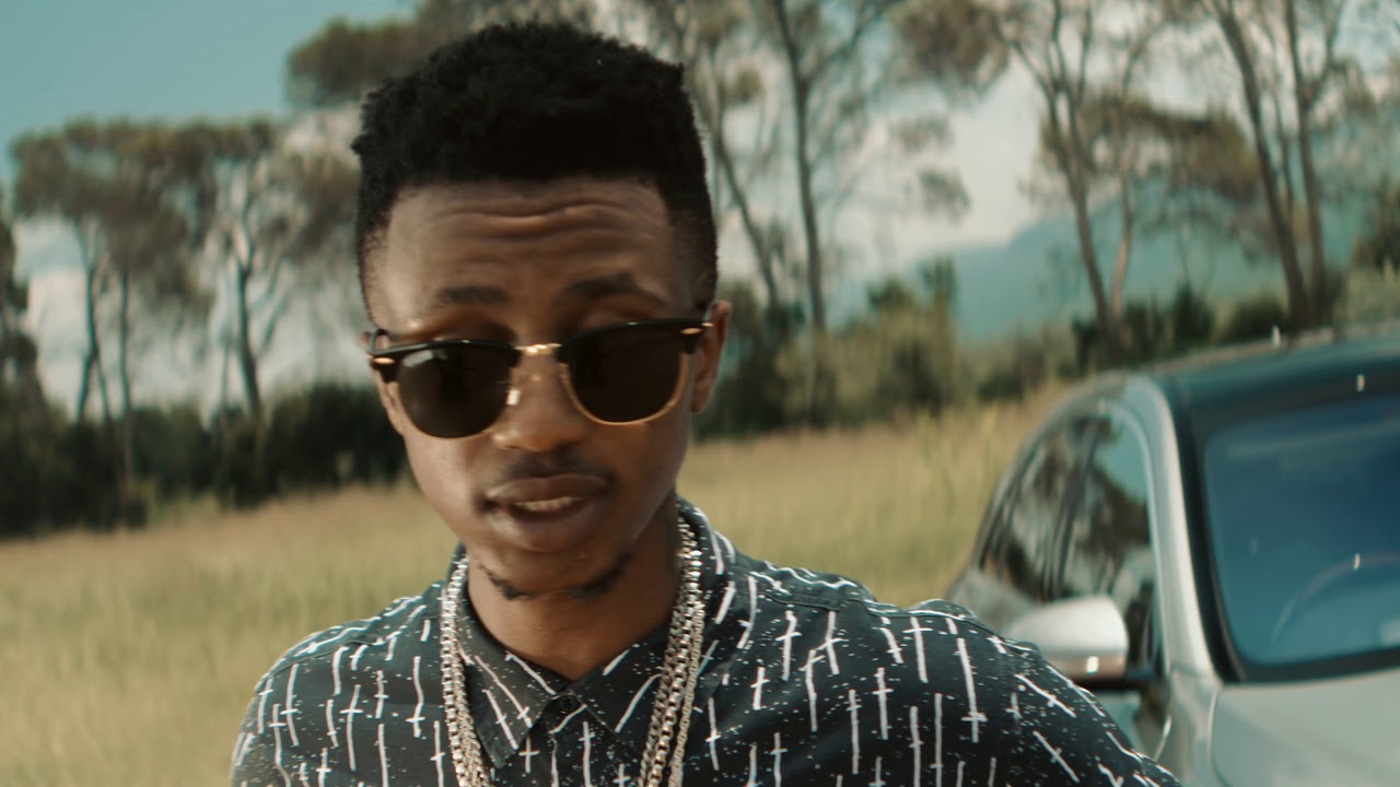 watch emteethehustla brandnewday music video featuring lollinative